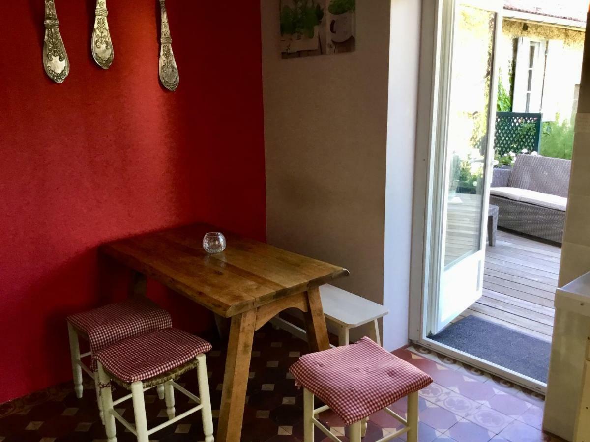Gite Chez Madeleine Lejlighed Louhans Eksteriør billede