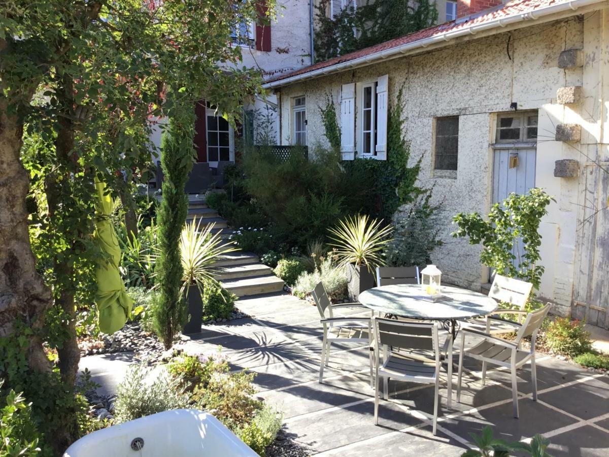 Gite Chez Madeleine Lejlighed Louhans Eksteriør billede
